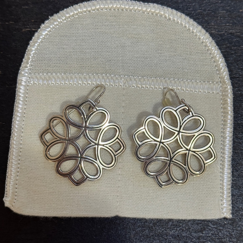 James Avery Tracery Sterling Silver Retired Earrings